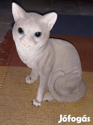 Macska dísz (élethű cica szobor)