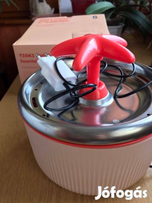 Macskaitató több cica részére is