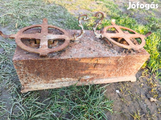 Madár motívumos mérleg