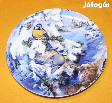 Madaras porcelán falitányér