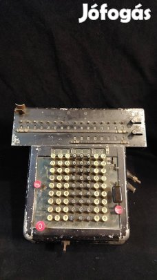 Madas antik számológép, pénztárgép