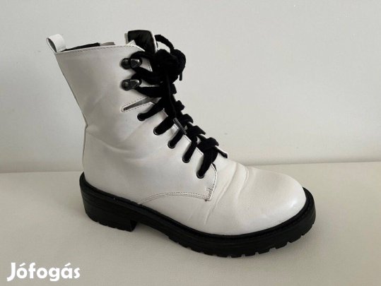 Madden fehér női bakancs cipő csizma 37,5