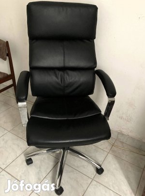 Magas hattamlas, nagy meretü bör kenyelmes forgoszek Olcson