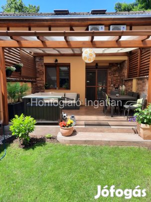 Magas műszaki tartalom, sok extra, újszerű állapot, azonnal költözhető