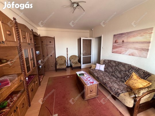 Magasan Sopron város felett, mégis közel mindenhez.