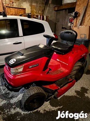 Magasgazvágó Solo T22-110.4Hdh-AV2 fűnyíró traktor