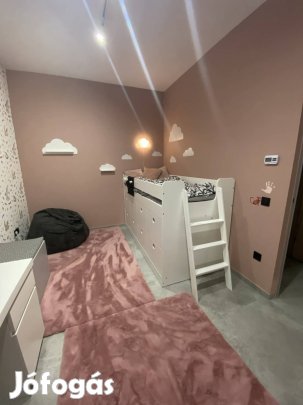 Magasított, fiókos gyerek ágy