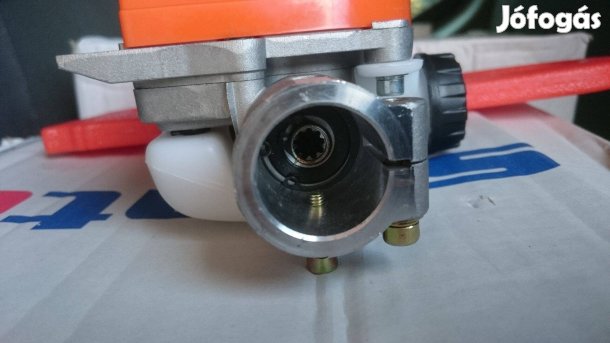 Magassági ágvágó adapter 26mm csőre motoros fűkaszára automata olajozá