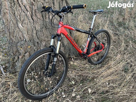 Magellan Pyxis Mountain Bike