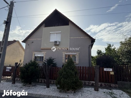 Maglódi 183 nm-es ház eladó