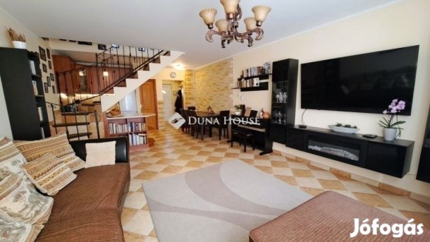 Maglódi 85 nm-es lakás eladó