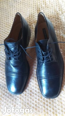 Magnanni márkájú tiszta bőr elegáns, könnyű és kényelmes olasz félcipő