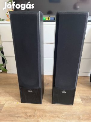 Magnat álló hangfalpár (Art. 144 408) 3 utas, jó hangzás