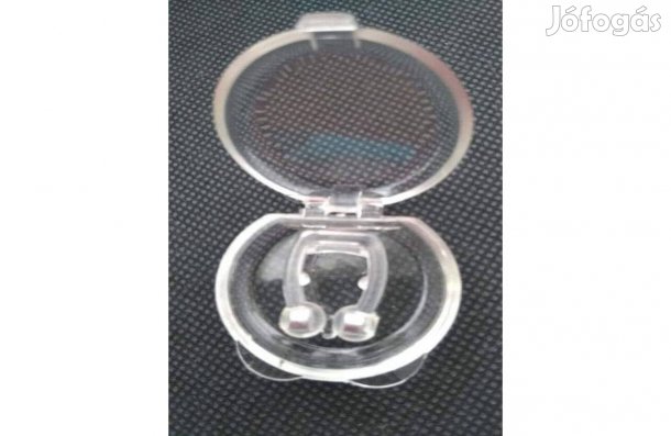 Mágneses horkolásgátló orrcsipesz eladó!