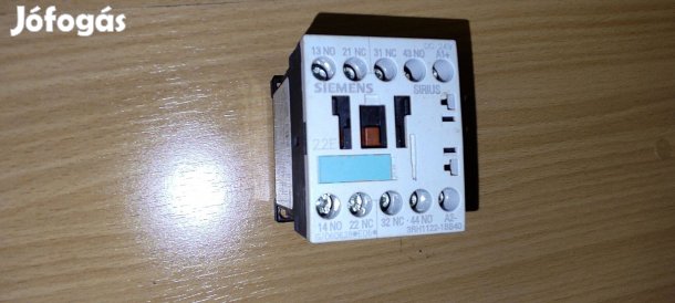 Mágneskapcsoló Siemens 3RH1122-1BB40 Eladó