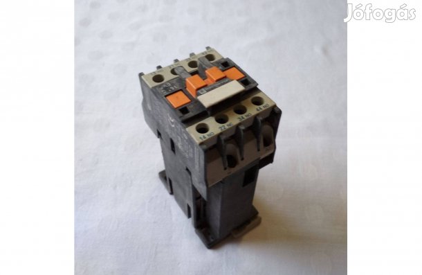 Mágneskapcsoló , 10A, 24V