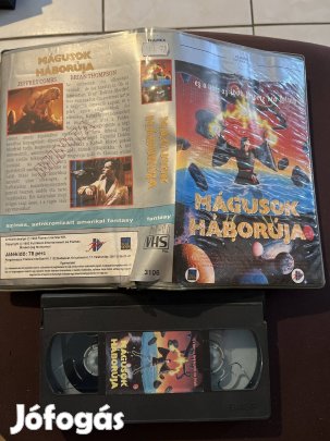 Mágusok háborúja vhs nagytok fantasy.  