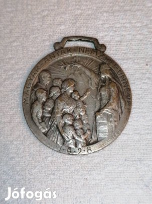 Magyar Anyák Nemzeti Ünnepe érem 