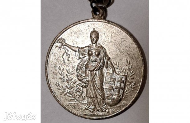 Magyar Athletikai Szövetség ezüstözött érem Ludvig gyártói jelzéssel