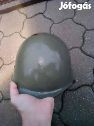 Magyar M-65 katonai sisak