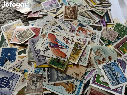 Magyar bélyegek kb. 120 gramm - vegyes állapotban (1)