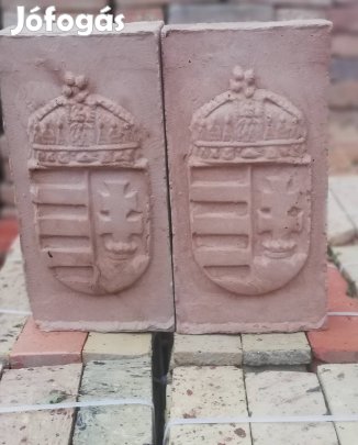 Magyar címeres tégla nagy méretben 