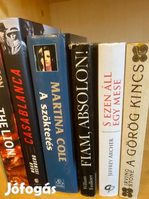 Magyar és német, angol nyelvű könyv