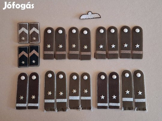 Magyar katonai vállapok III