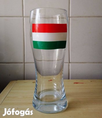 Magyar zászlós pohár 4 dl Új