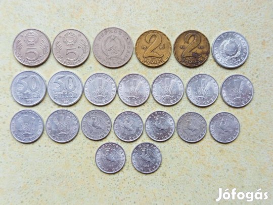 Magyarország 22 db Különböző 10 20 50 Fillér 1 2 5 Forint 1950-1992