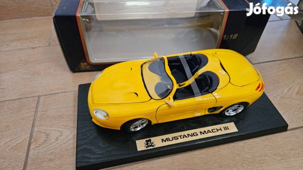 Maisto Ford Mustang 1/18