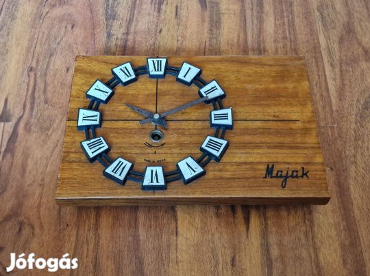 Majak Szovjet Fa Falióra Az 1970-Es Évekből