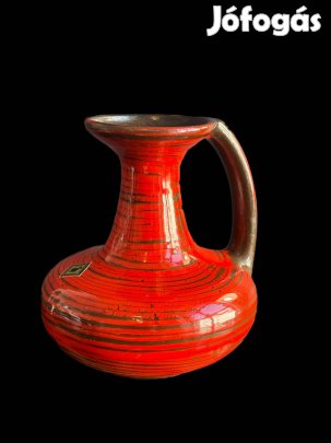 Majoros János - Piros váza