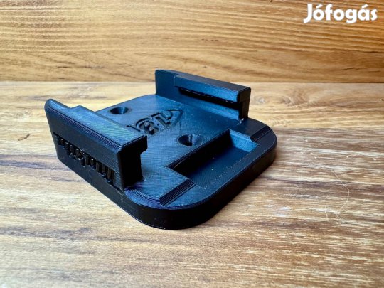 Makita 18V akku tartó fali konzol