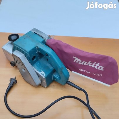 Makita 9401 tip. 100 mm széles szalagcsiszoló,1040