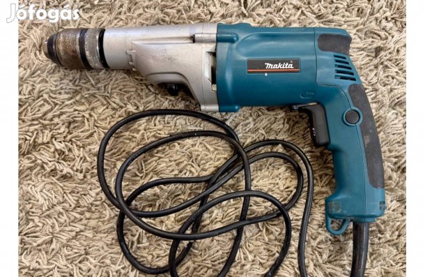 Makita HP2051 ütvefúró kofferben
