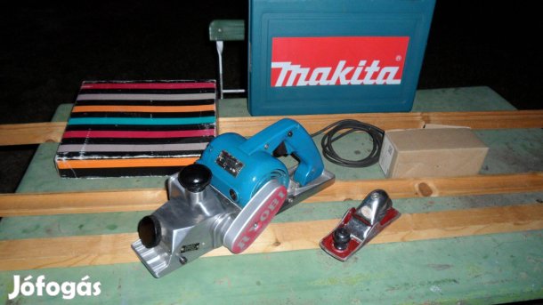 Makita két kézre ipari gyalugép, gyalulás 33 mm falc hossz. 53 cm váz