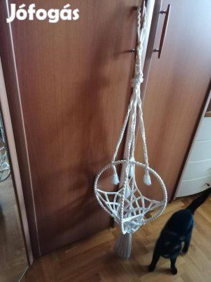 Makramé virágtartó