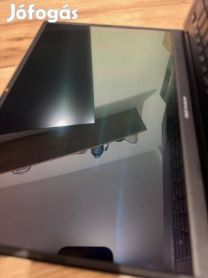 Makulátlan Asus Vivobook S14 M3402QA OLED - Ryzen 5 5600H, 14, 1TB SSD