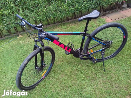 Mali Boa 29 MTB kerékpár (Shimano váltók 3x8, tárcsafék, aluváz)
