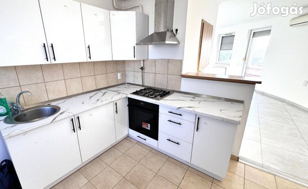 Malomkertben 68 nm-es 3 szoba-nappalis 2008-ban épült lakás eladó
