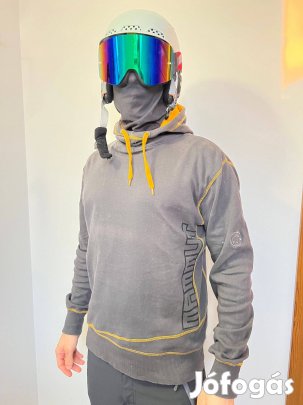 Mammut kapucnis pulóver