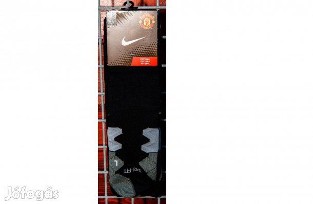 Manchester United eredeti Nike Lábszárvédő zokni(fekete illetve kék )