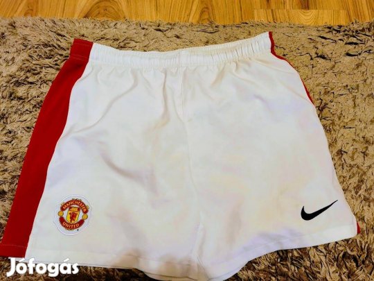 Manchester United rövidnadrág, XL van beírva, de simán M-L méret