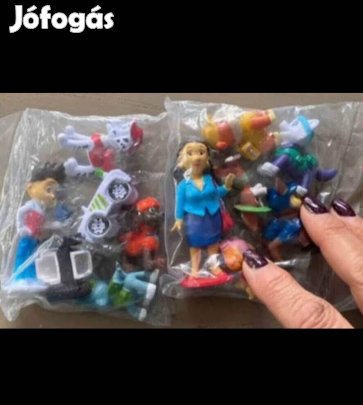 Mancs Őrjárat 12 db mini figura Tortadísznek is