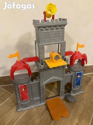 Mancs Őrjárat Lovagi Kastély