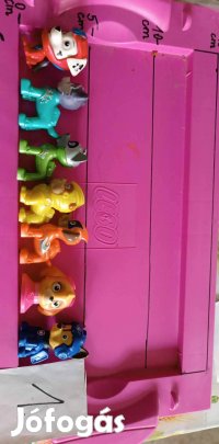 Mancs figura gyűjtemény