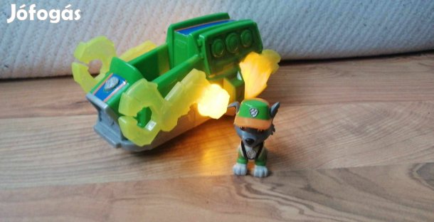 Mancs őrjárat - A hősök világítójárműve