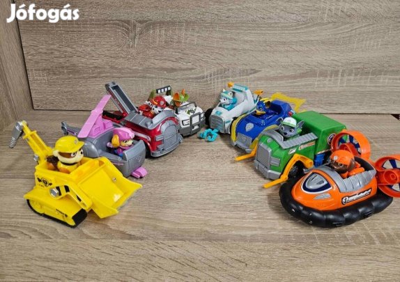 Mancs őrjárat csapar-8 db egyben