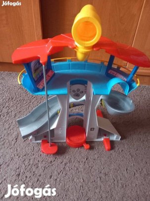 Mancs őrjárat őrtorony jó állapotban eladó